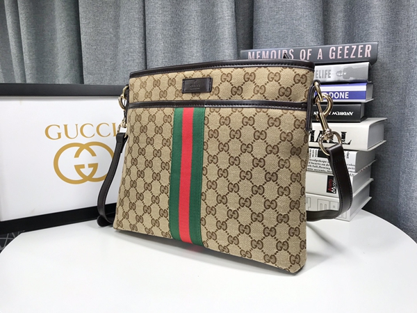 激安グッチバッグコピー側面デザイン